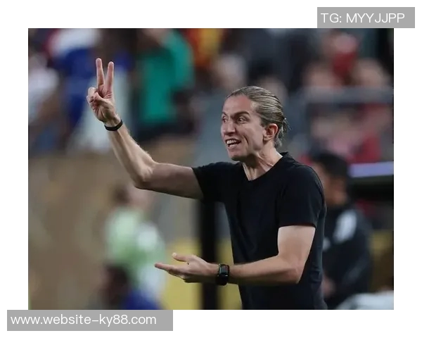 马竞祝贺旧将菲利佩路易斯与萨乌尔携手弗拉门戈夺冠喜讯